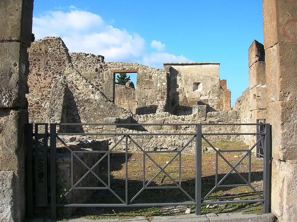 bottega (VIII.4.17)