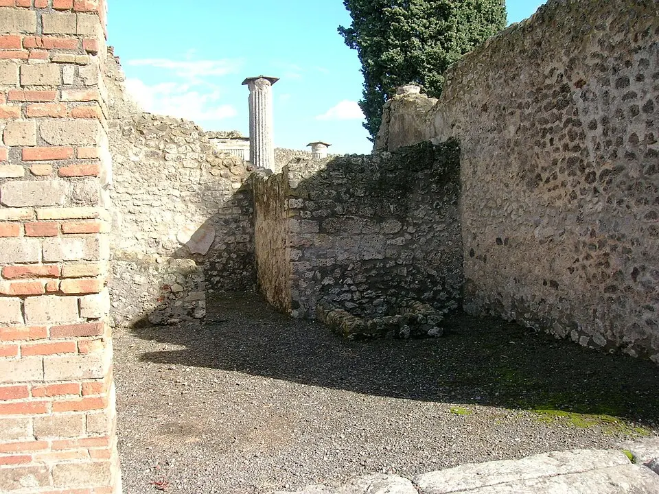bottega (VIII.4.48)