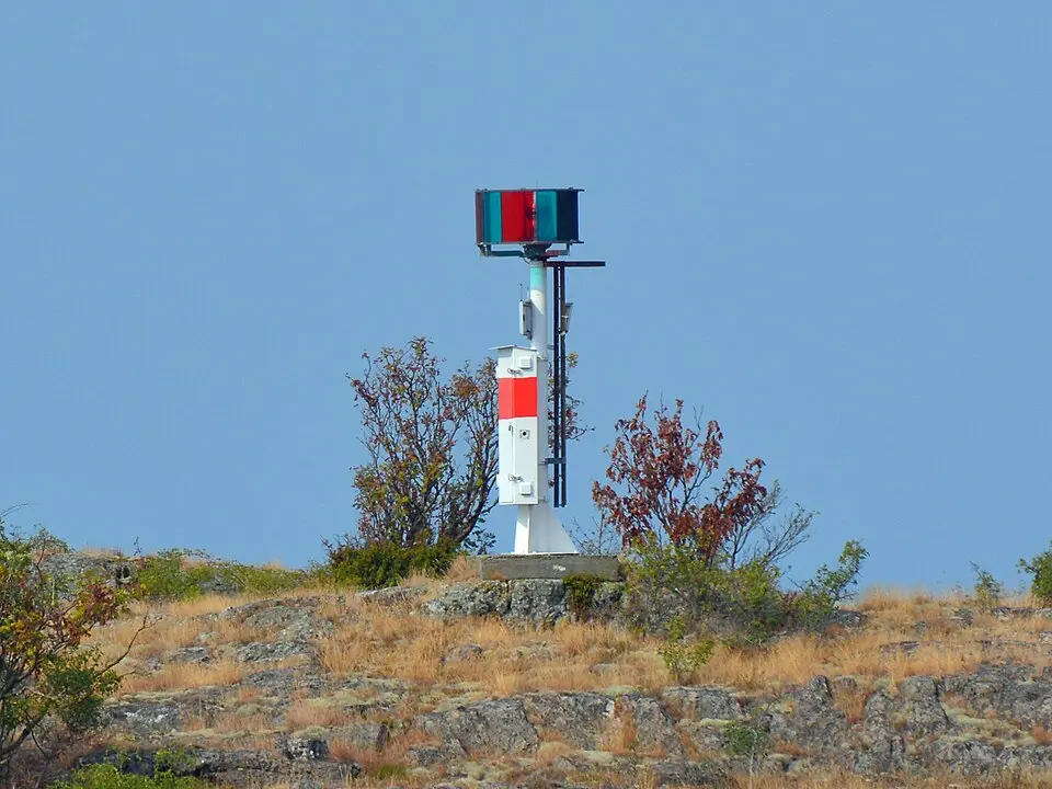 Bottenholmen light