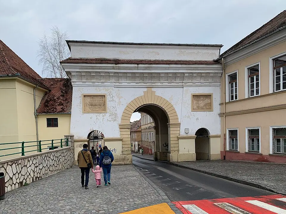 Șcheiská brána