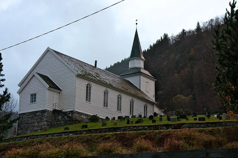 Brekke kirke