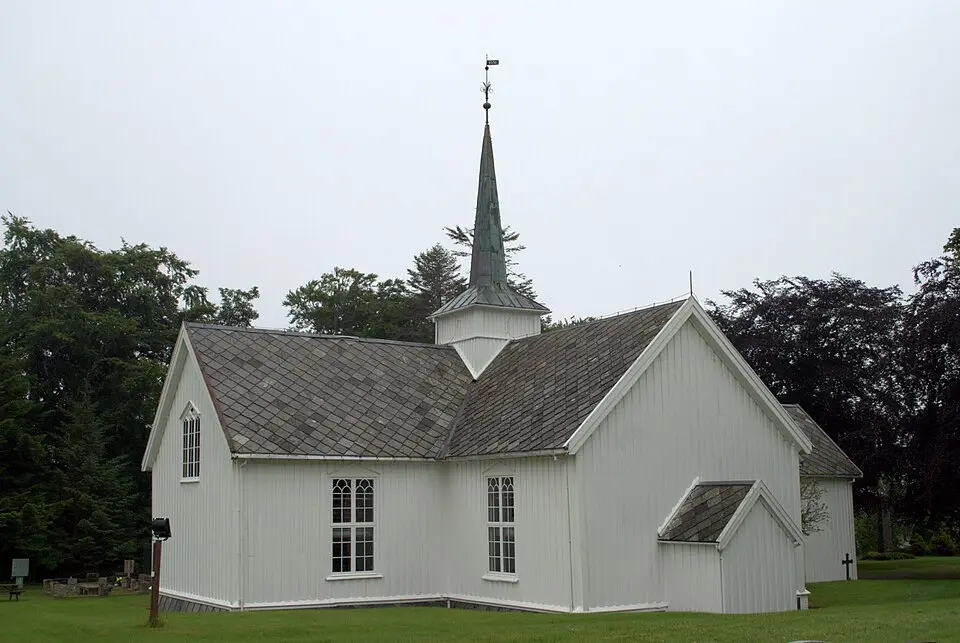Bremsnes kirke