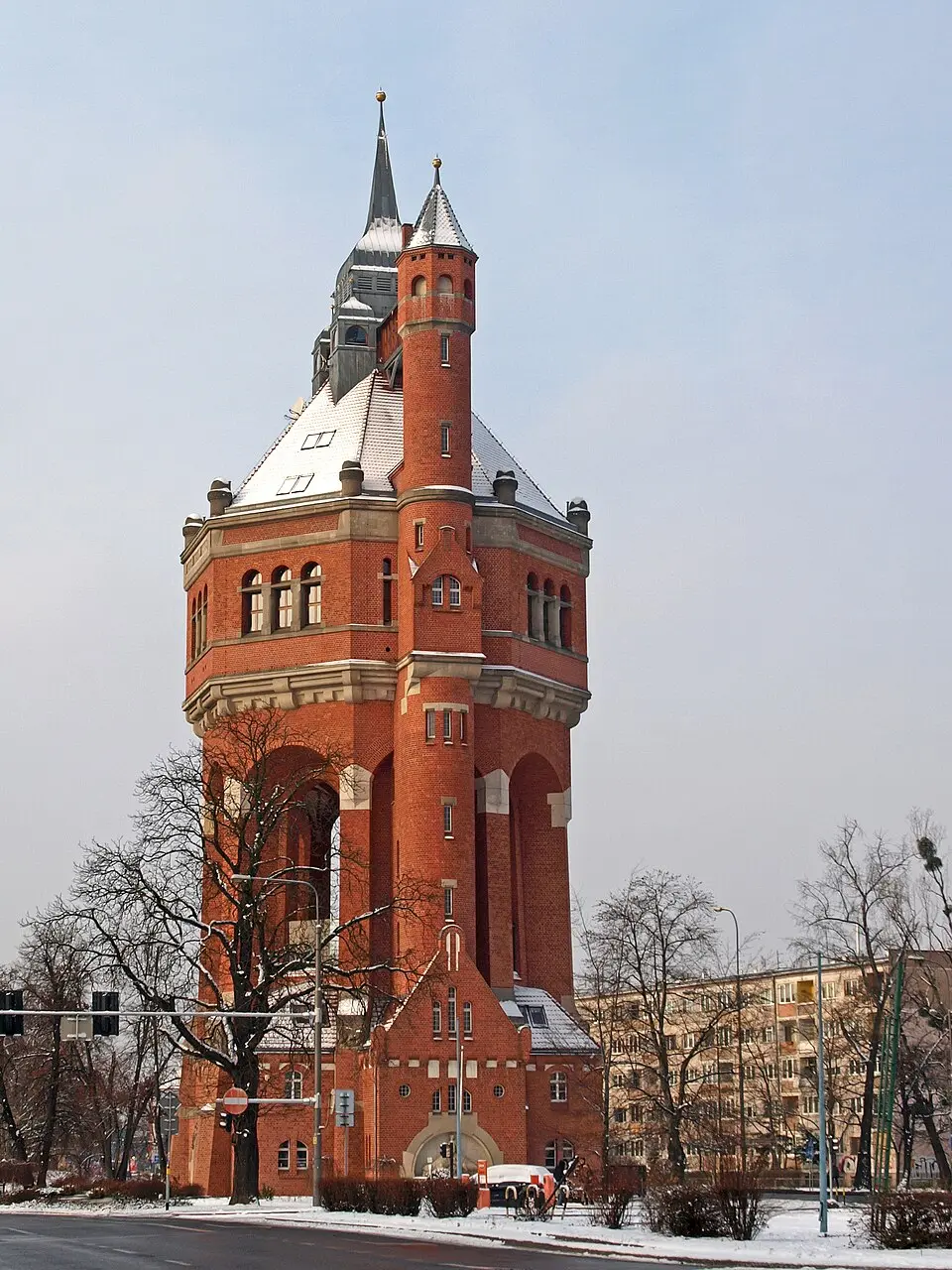 Wieża ciśnień przy alei Wiśniowej we Wrocławiu
