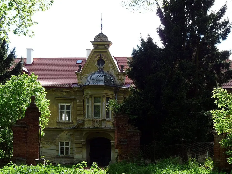 zámek Březina