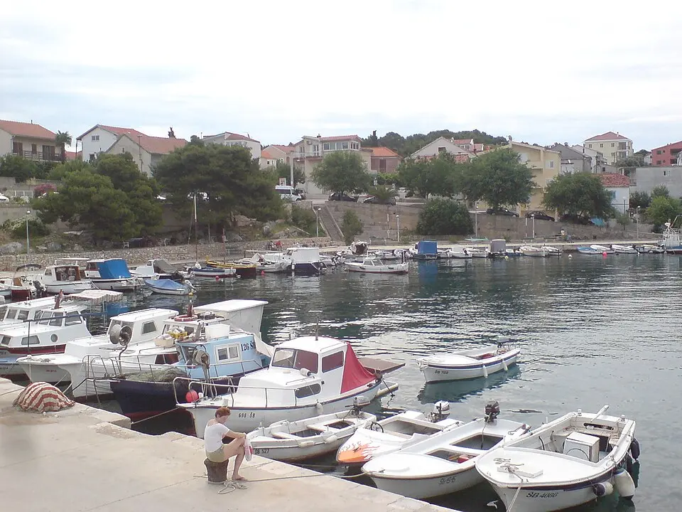 Kép: Luka Krstulović · CC BY-SA 2.5 Brodarica