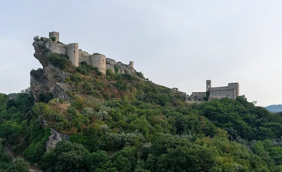 Castello di Roccascalegna