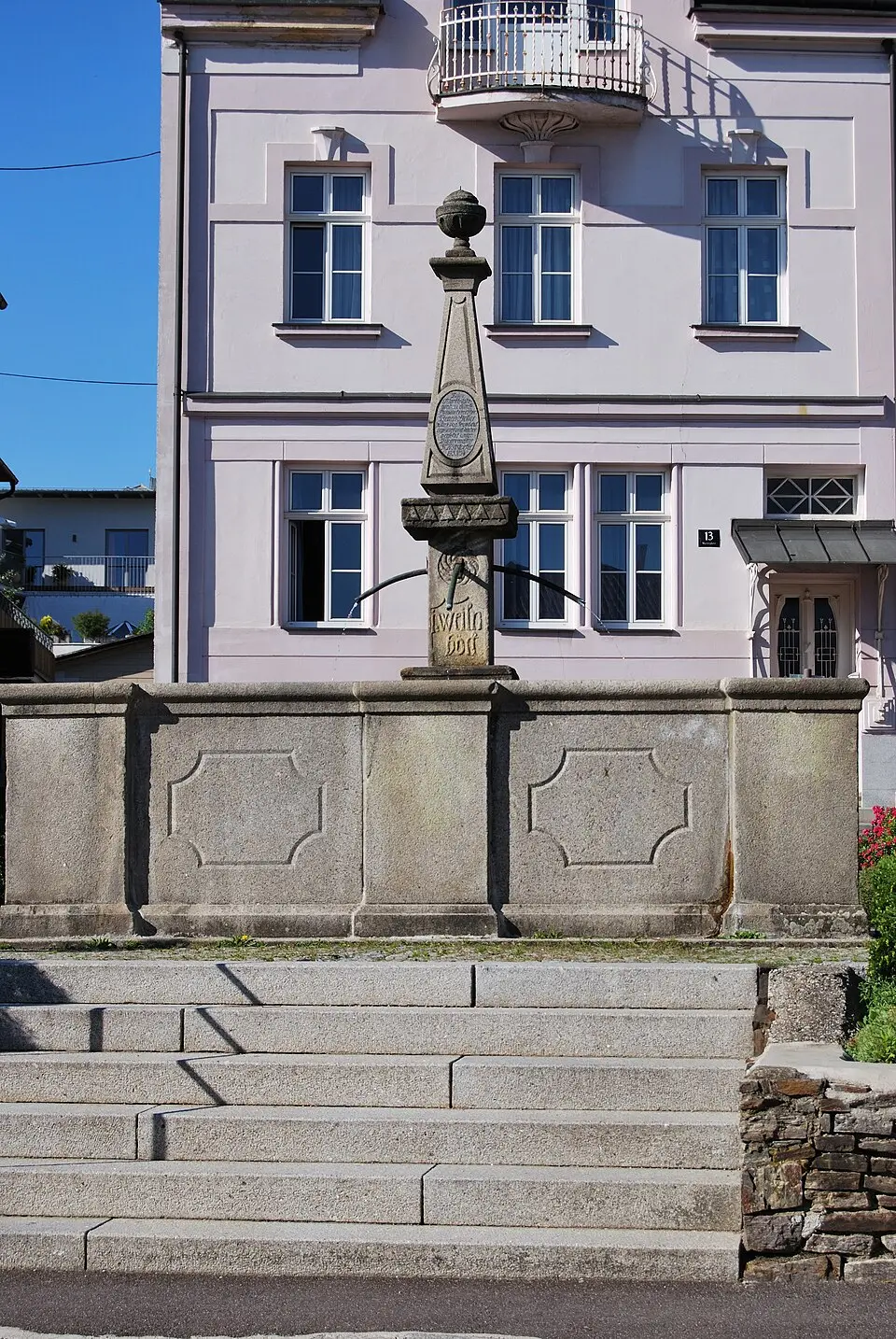 Brunnen