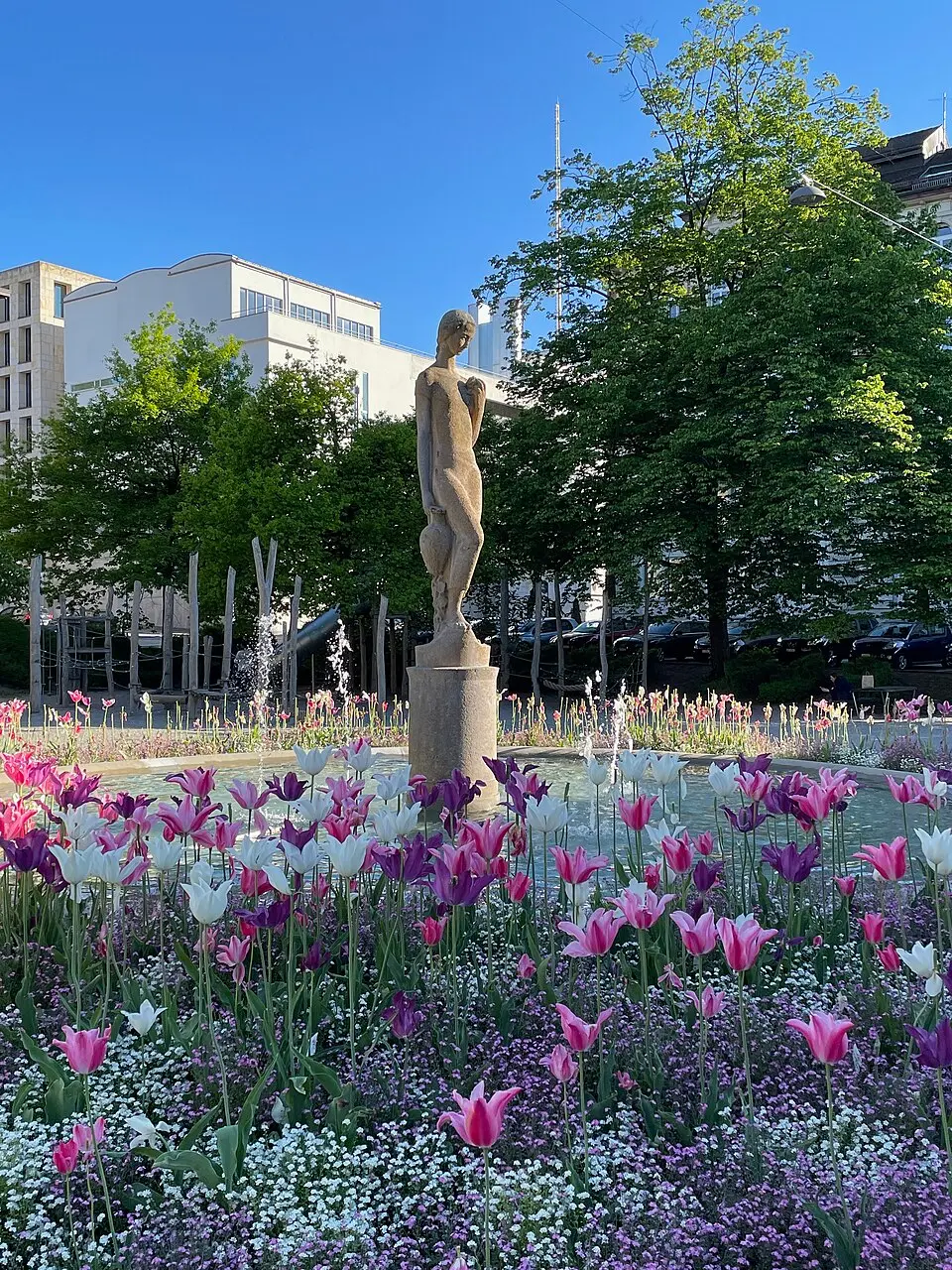 Brunnen im Leonhardspärkli
