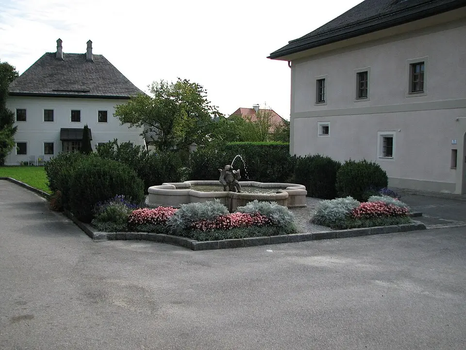 Brunnen im Pfarrhof