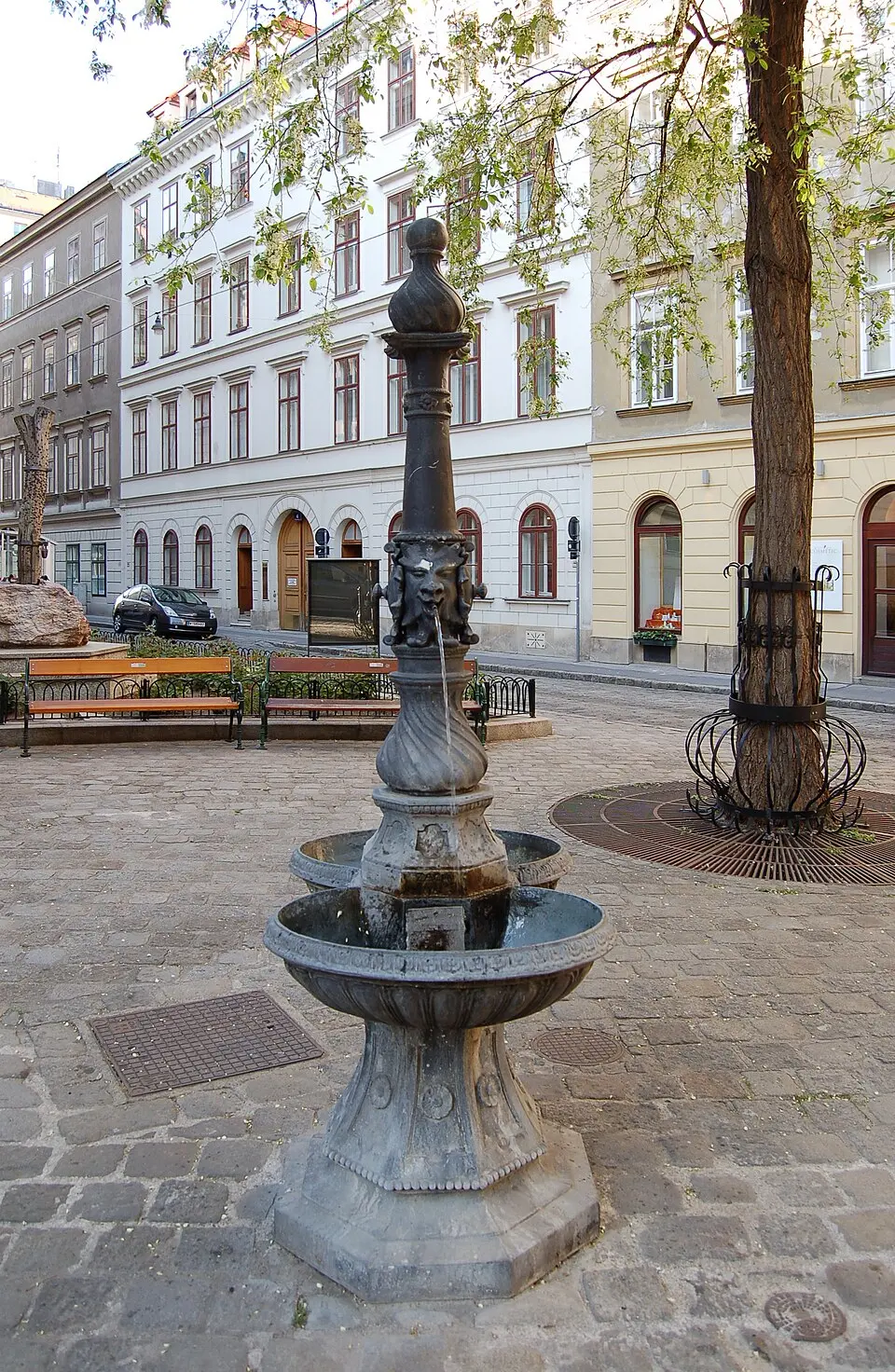 Brunnen