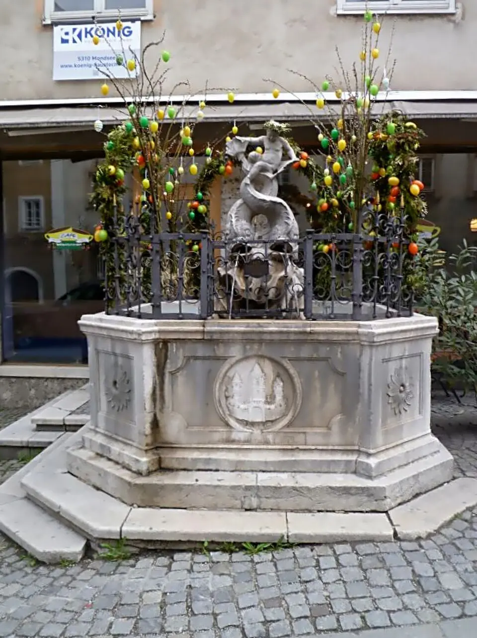 Brunnen