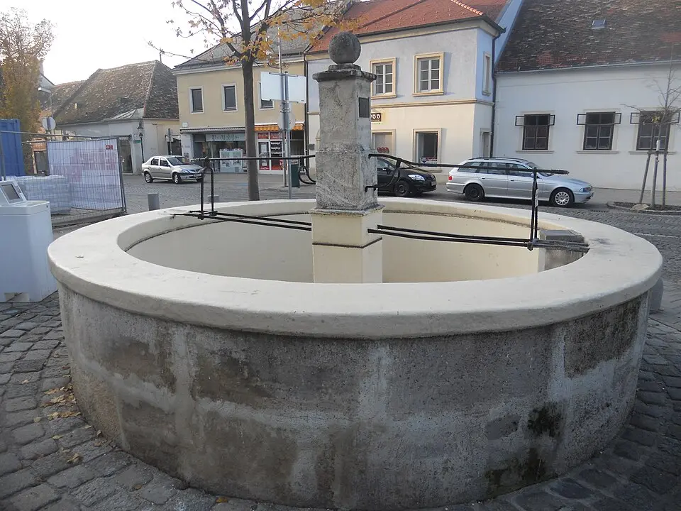 Brunnen