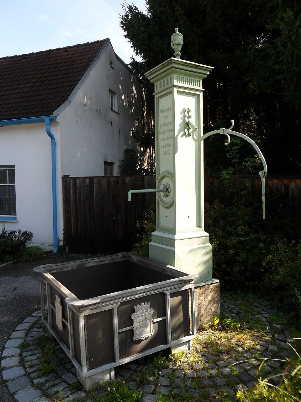 Brunnen