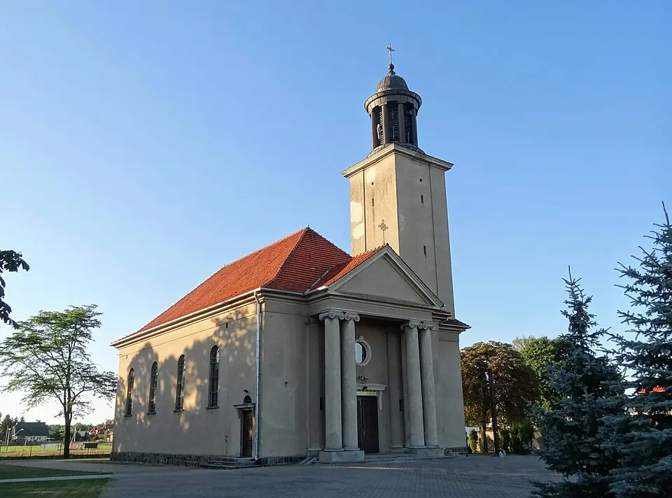 Kościół Najświętszej Marii Panny Królowej Polski w Brzozie