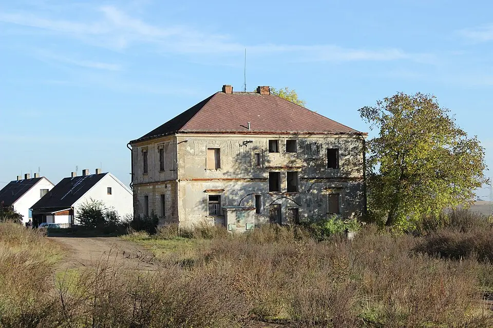 Budov (castle)