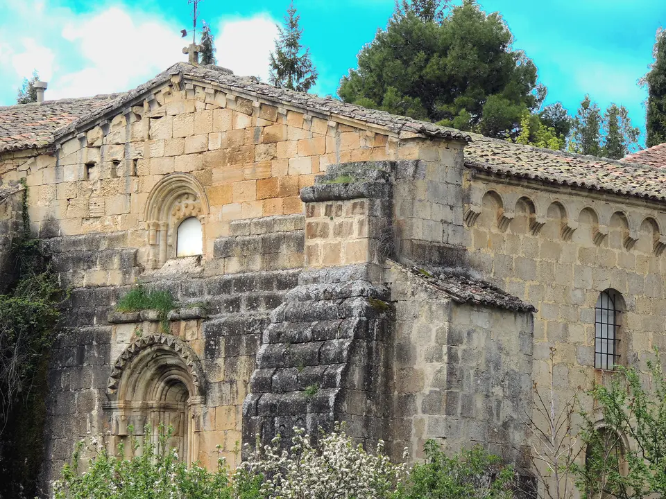 Immagine: Grosasm · CC BY-SA 4.0 Monastero di Santa Maria di Buenafuente del Sistal