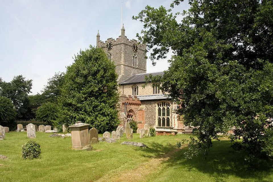 Image: Bob Jones · CC BY-SA 2.0 Bures St. Mary
