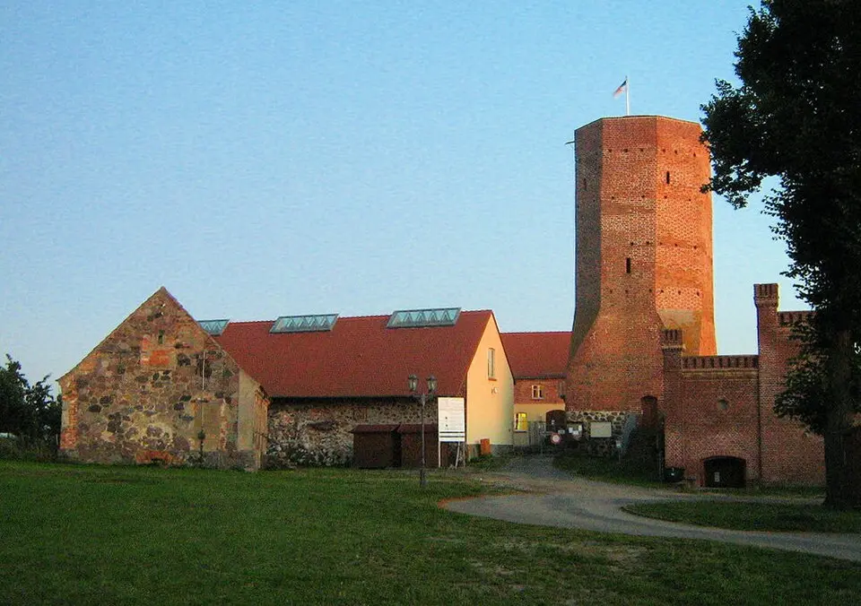 Burg Löcknitz