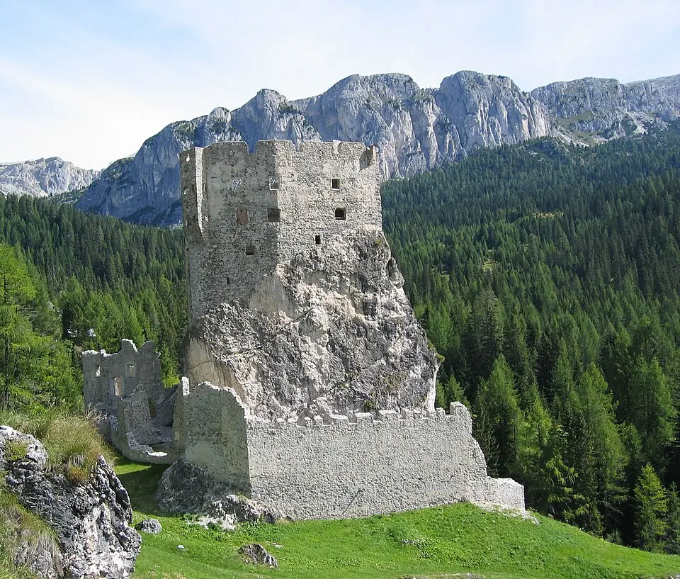 Andraz Castle