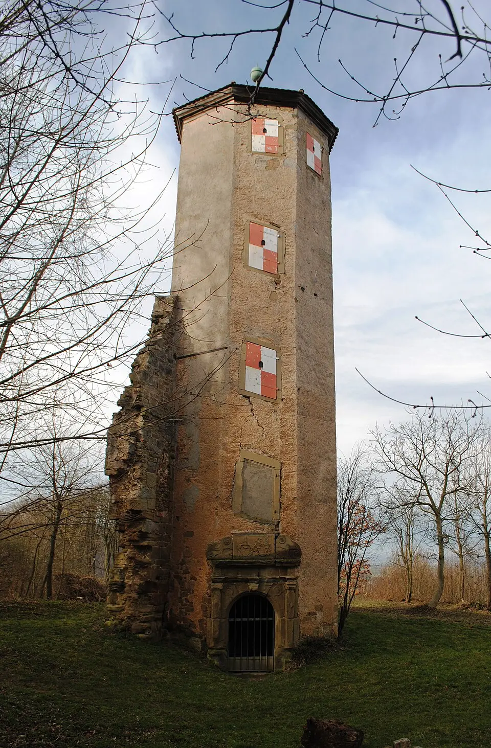Image: Monandowitsch · CC BY-SA 3.0 Burgruine