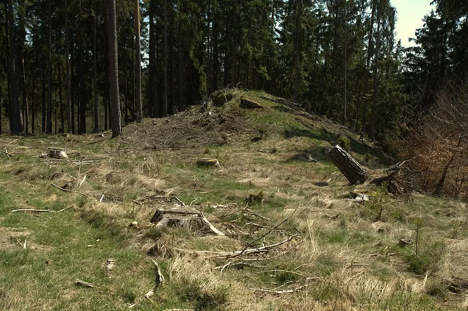 Obrázok: Sven-121 · CC0 Burgstall Herrenstein