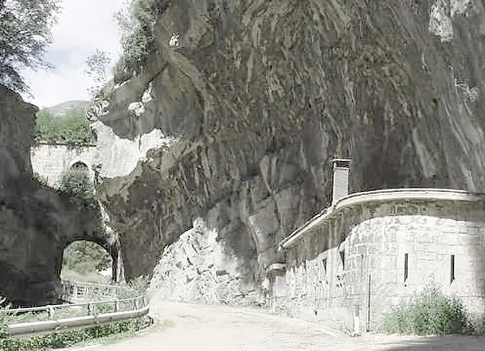 Straßensperre Buco di Vela