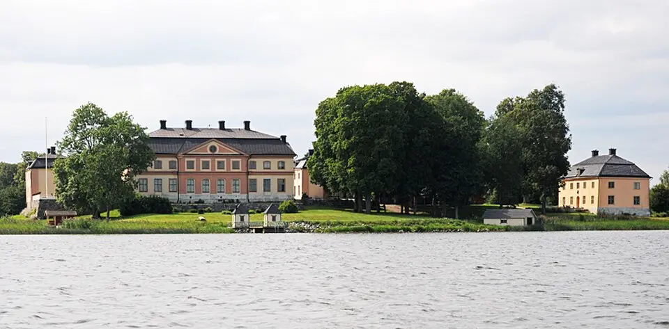 Åkerö slott