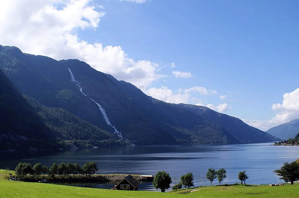 Åkrafjorden