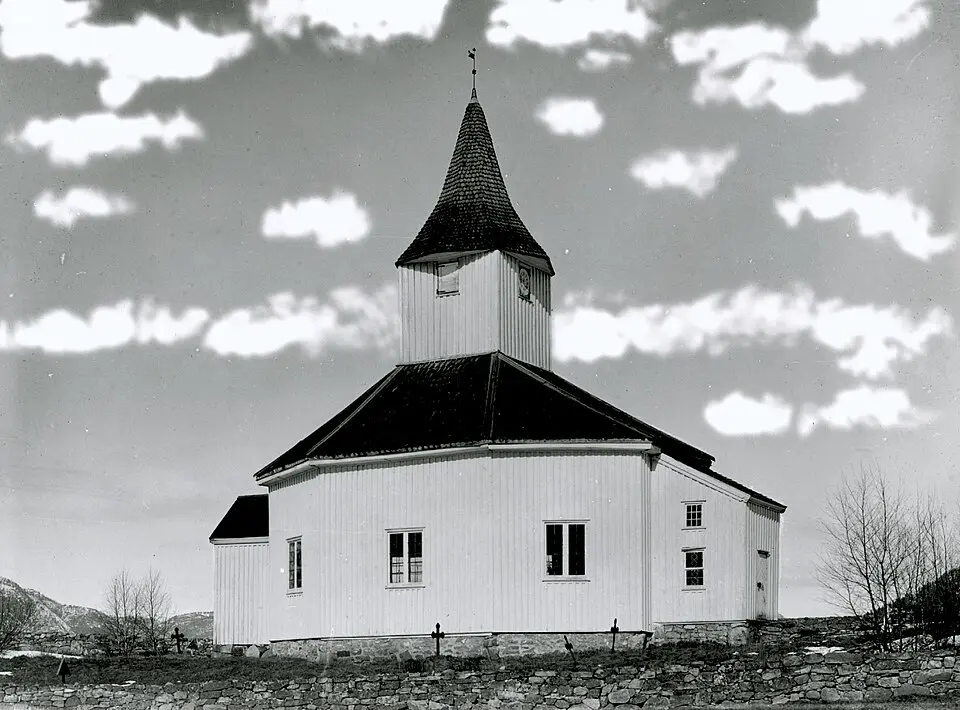 Årdal kirke