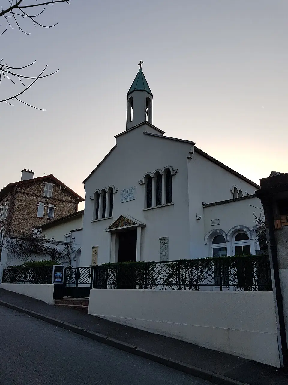 église apostolique arménienne Saint-Grégoire-l'Illuminateur de Chaville