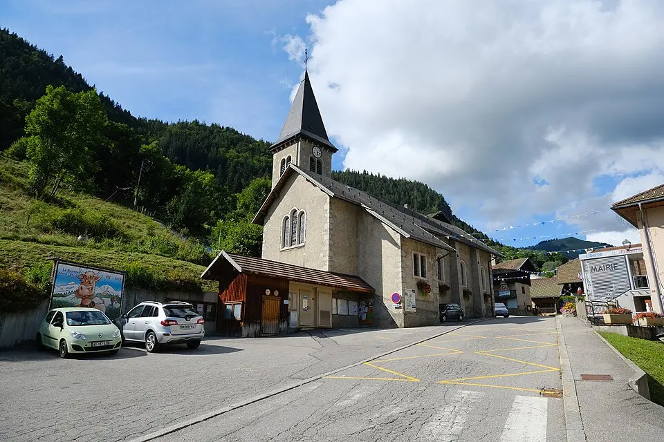 Le Bouchet-Mont-Charvin