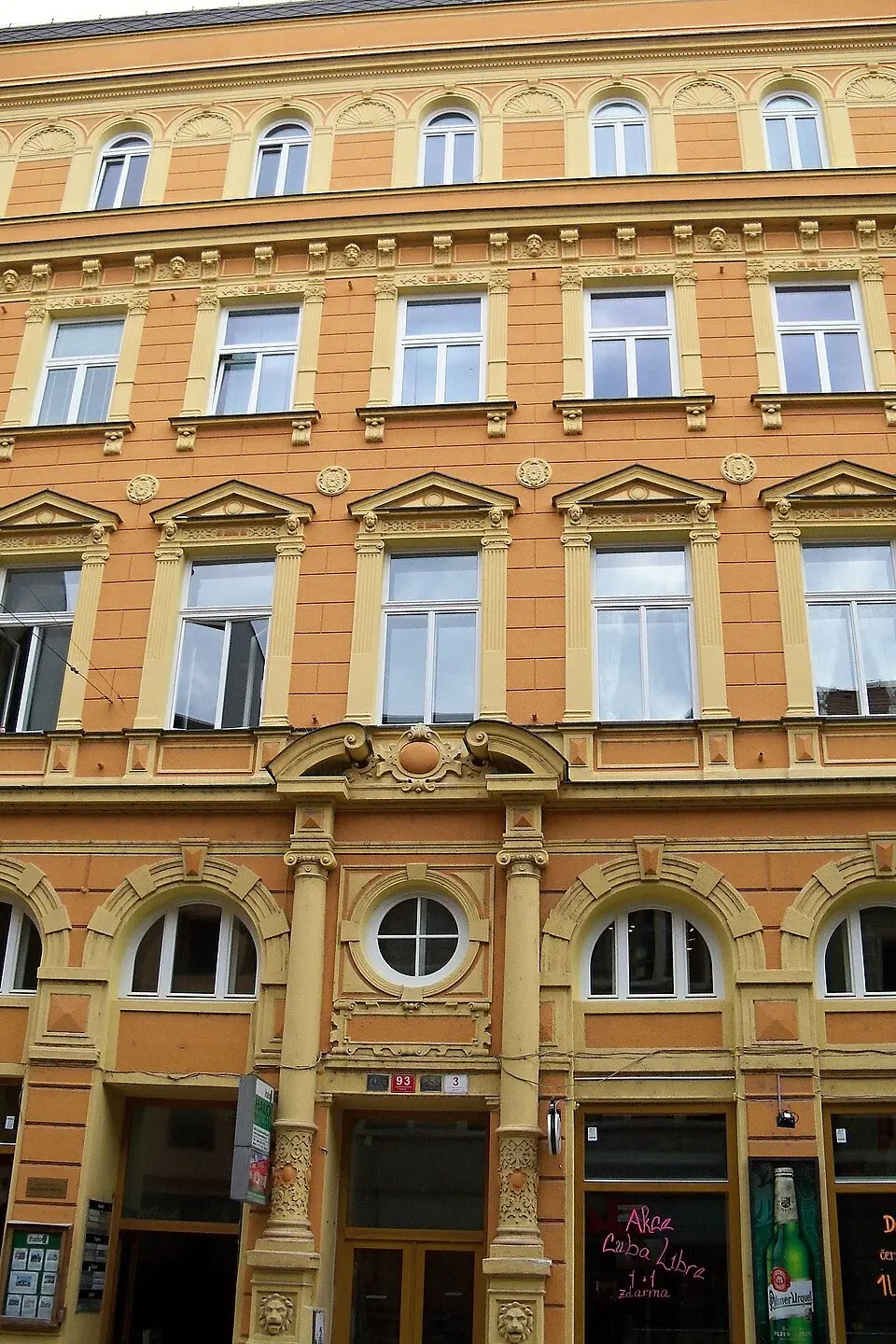 Palác Včela (2. část) – Karla IV. 3