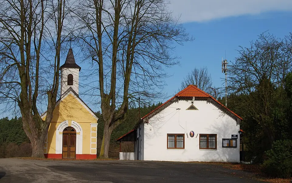 Obrázek: Chmee2 · CC BY-SA 3.0 Čenkov u Bechyně