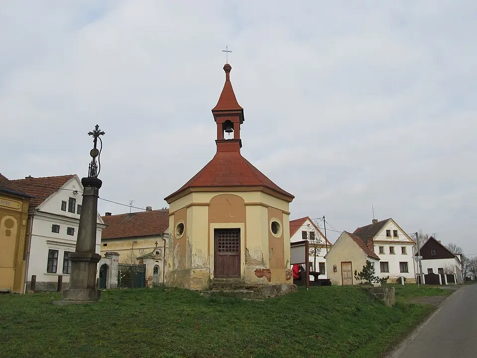 Černotín