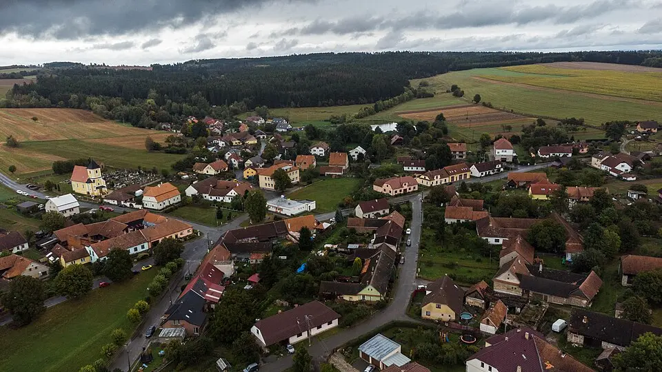 Černovice
