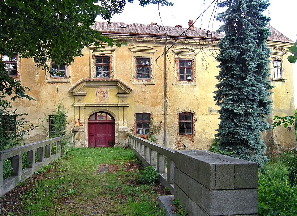 zámek Červené Janovice