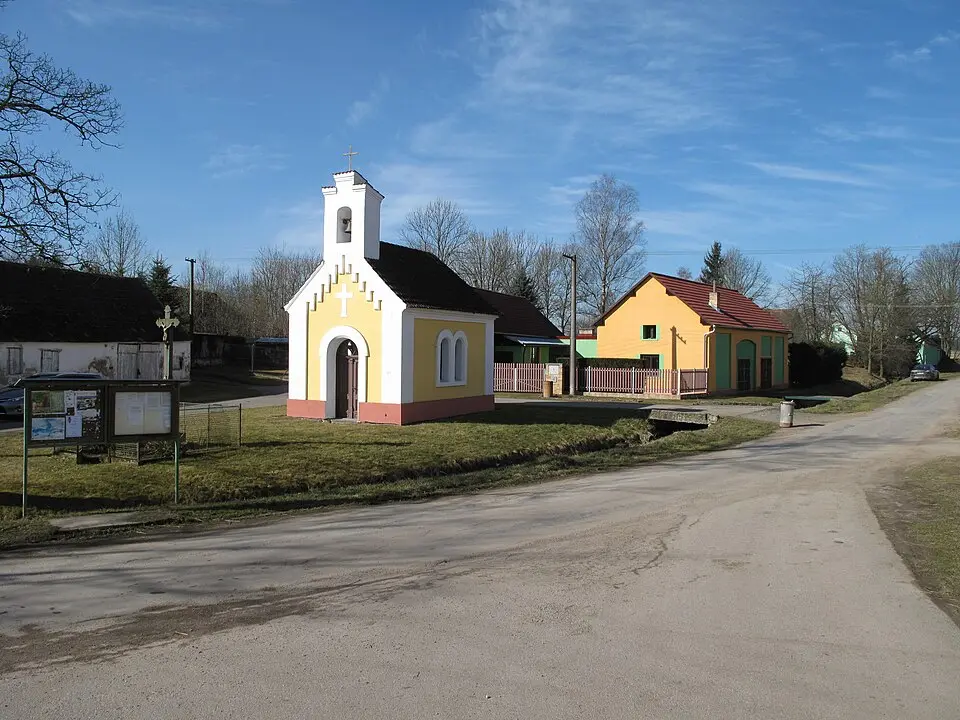Obrázek: Juandev · CC BY-SA 3.0 Česká Lhota