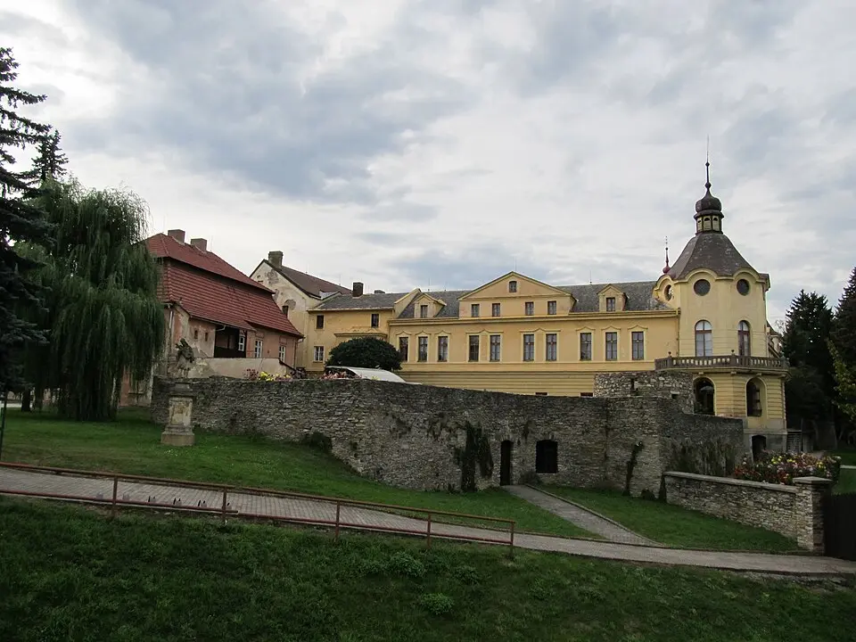 bývalý klášter voršilek v České Skalici