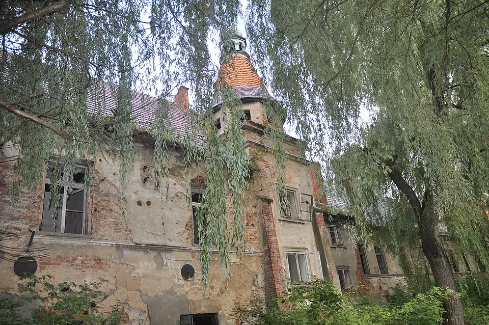 Zamek w Łące Prudnickiej