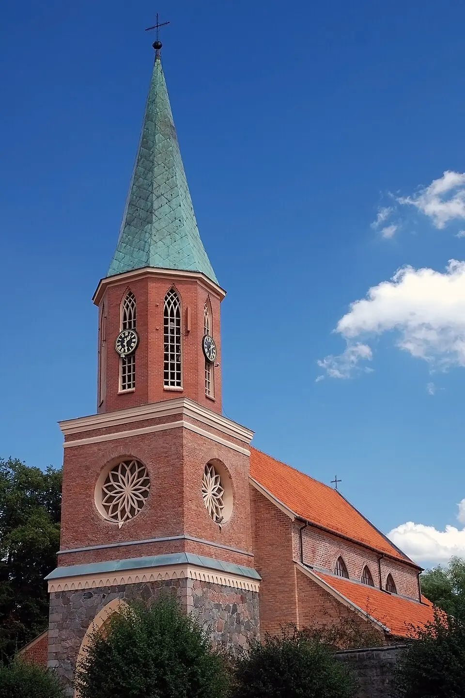 Kościół Najświętszego Serca Pana Jezusa w Łobzie