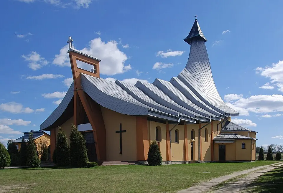Kościół Matki Bożej Królowej Polski w Łukawcu