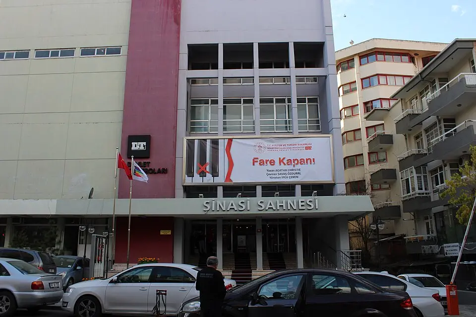 Şinasi Sahnesi