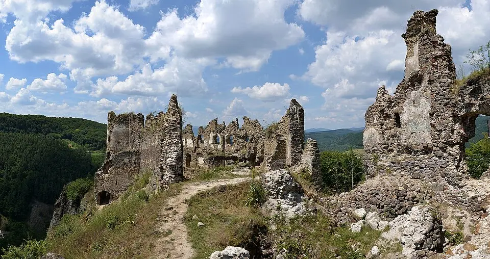 Šášovský hrad
