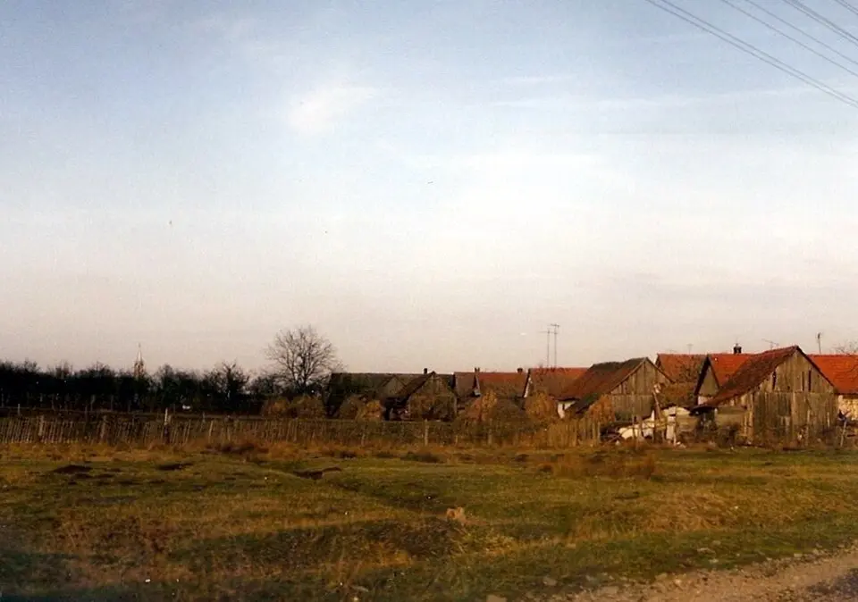 Țicleni