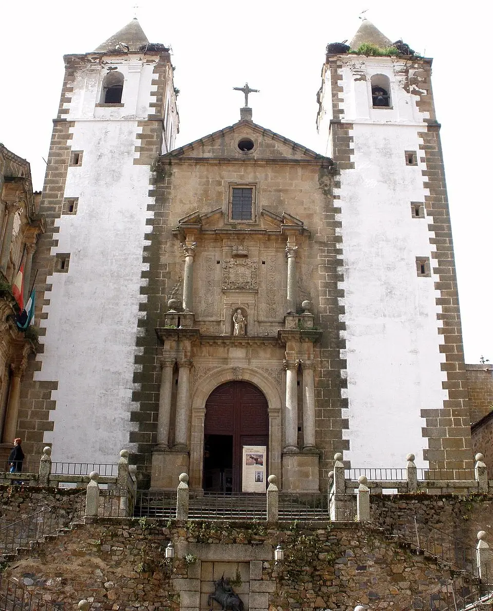 église Saint-François-Xavier de Cáceres