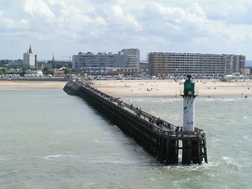 Feu de la jetée Ouest