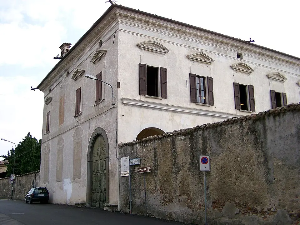 Palazzo Maggi