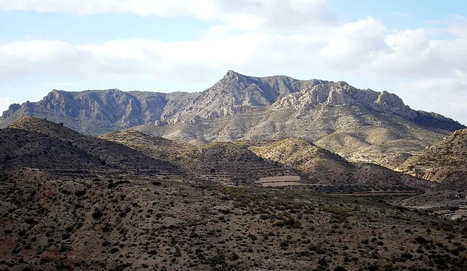 Obrázok: FoxR · CC BY-SA 3.0 Sierra de Camara
