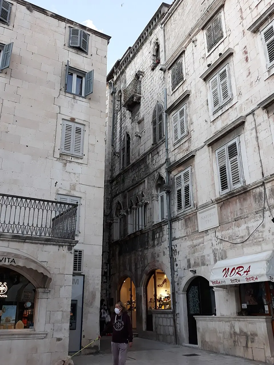 Palača Cambi