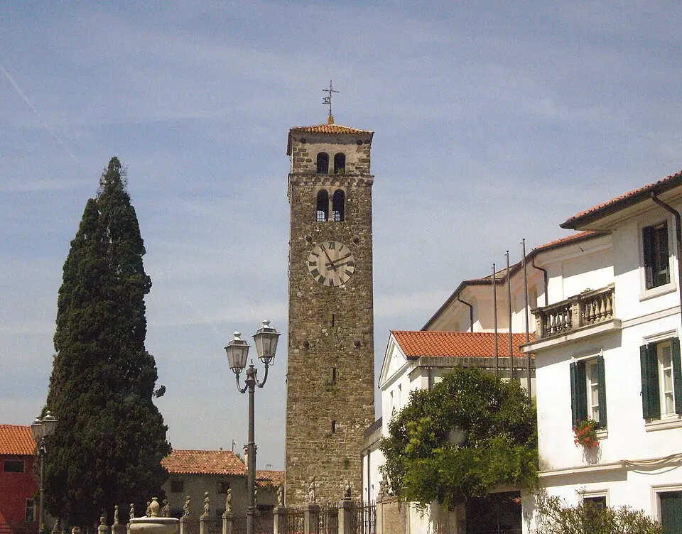 Lavariano
